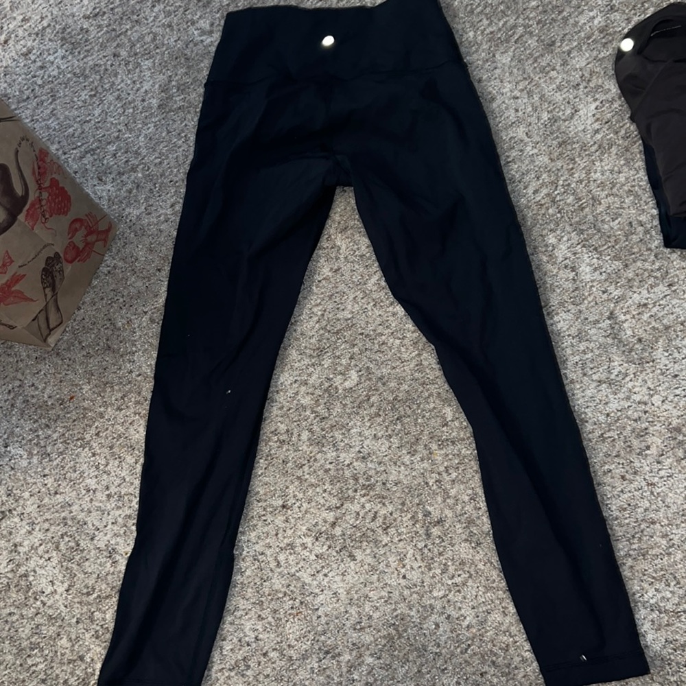 black lulu leggings